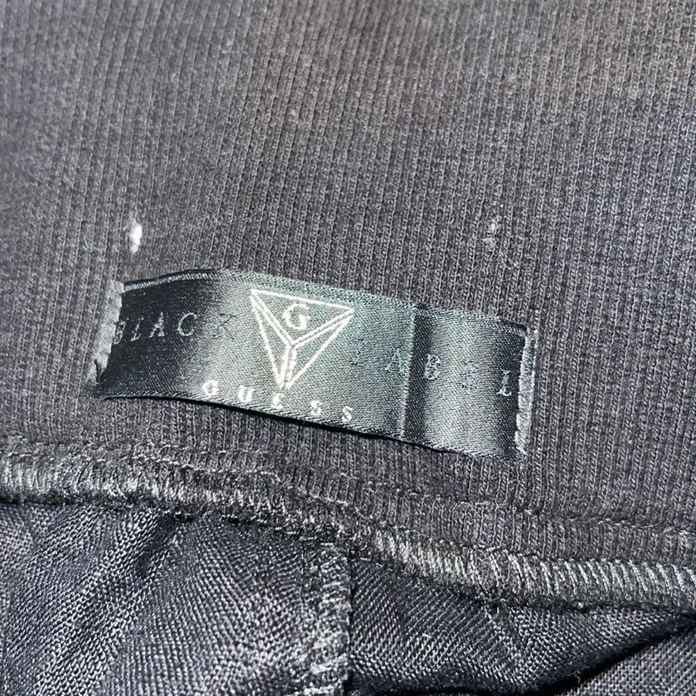 New Guess Premium Vintage Black Capris Crop Linen Blend Short Pants M - Picture 9 of 10